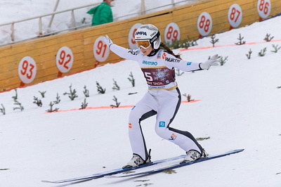 ИНВИТРО провела ПЦР-тестирование на COVID-19 организаторов и участниц этапа Кубка мира по прыжкам на лыжах